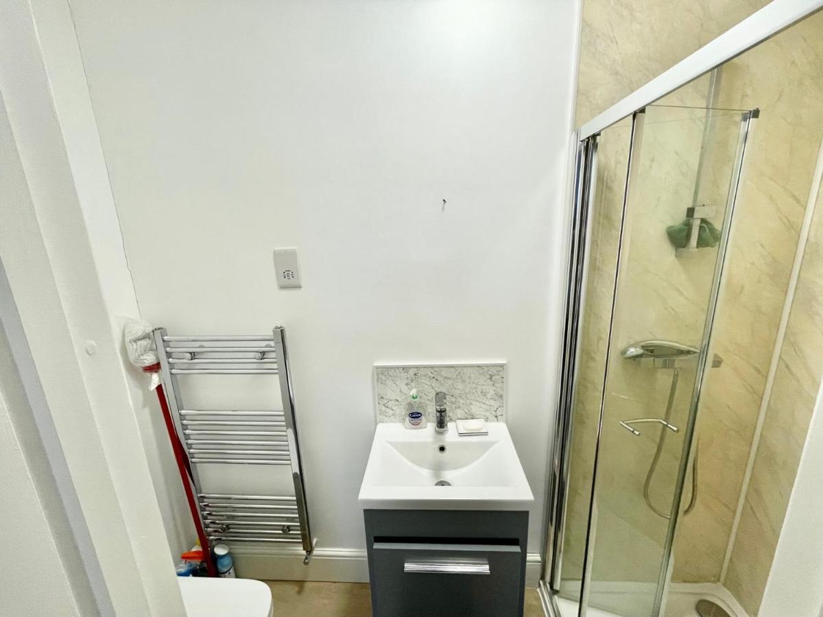 Lovely Self Contained Studio Now Available London Exterior photo